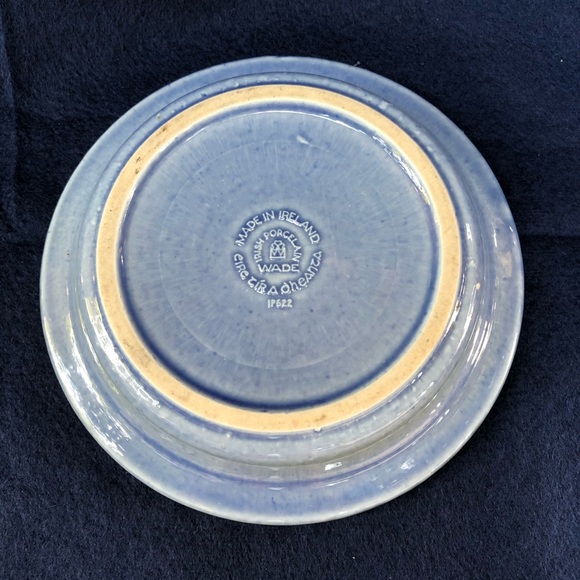 Wade Co. Irish Porcelain Frilled Dish Finn MacCoul - Picture 2 of 2